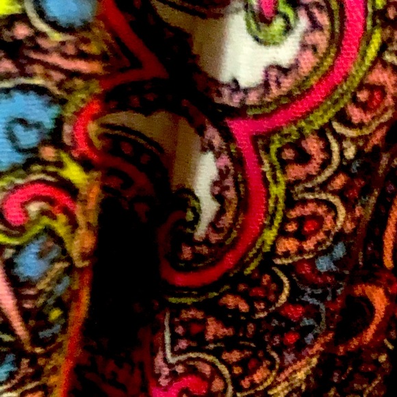 Plus size pasley off shoulder jumpsuit - Picture 3 of 6